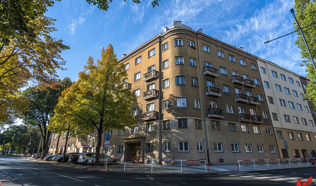 Pronájem bytu 2+kk 44 m², Praha – náhled fotky 2