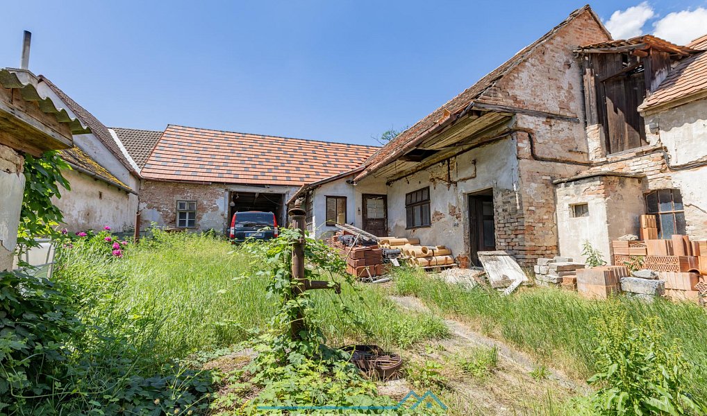 Prodej domu 382 m² s pozemkem 1 154 m², Božice – náhled fotky 20