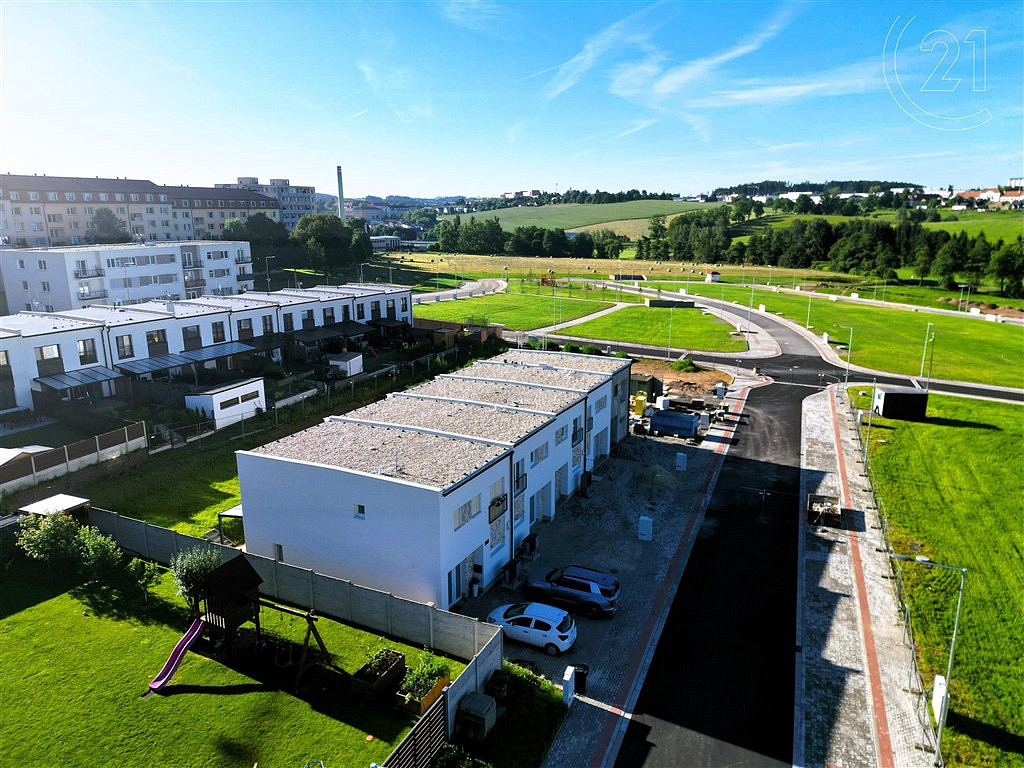 Prodej domu 117 m² s pozemkem 211 m² — photo 2