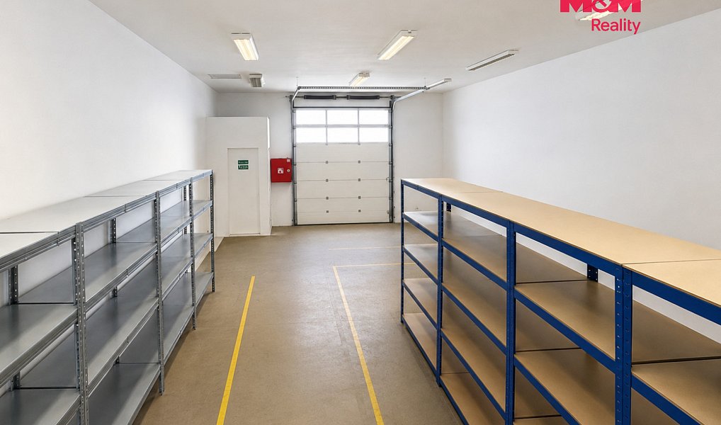 Pronájem obchodních prostor 210 m², České Budějovice – náhled fotky 2