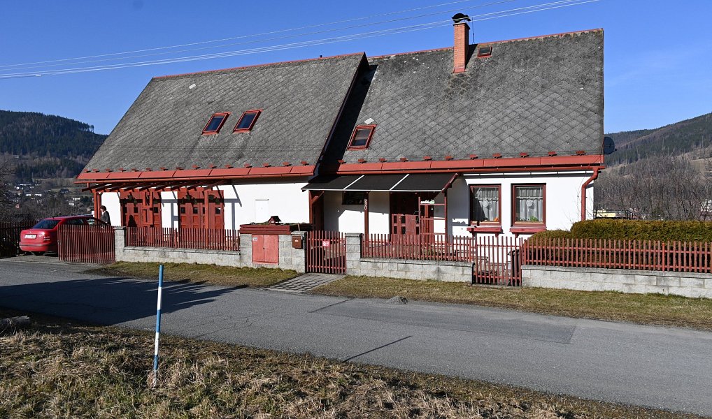 Prodej domu 194 m² s pozemkem 1 508 m², Vrbno pod Pradědem – fotka 1 z 34