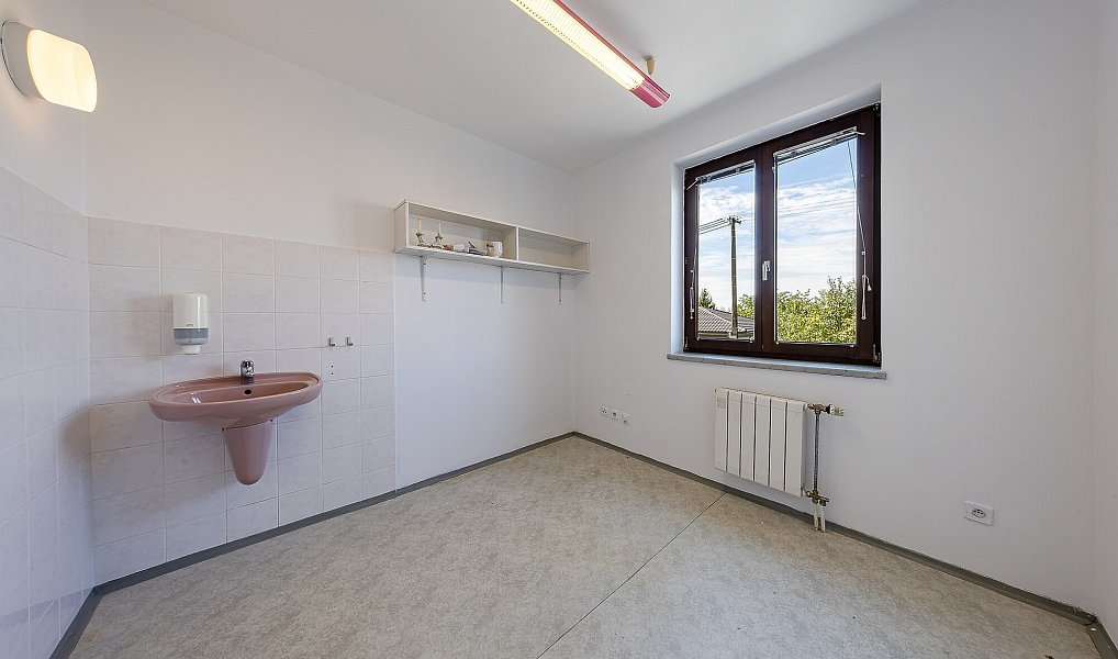 Prodej domu 184 m² s pozemkem 1 027 m², Uherské Hradiště – náhled fotky 15