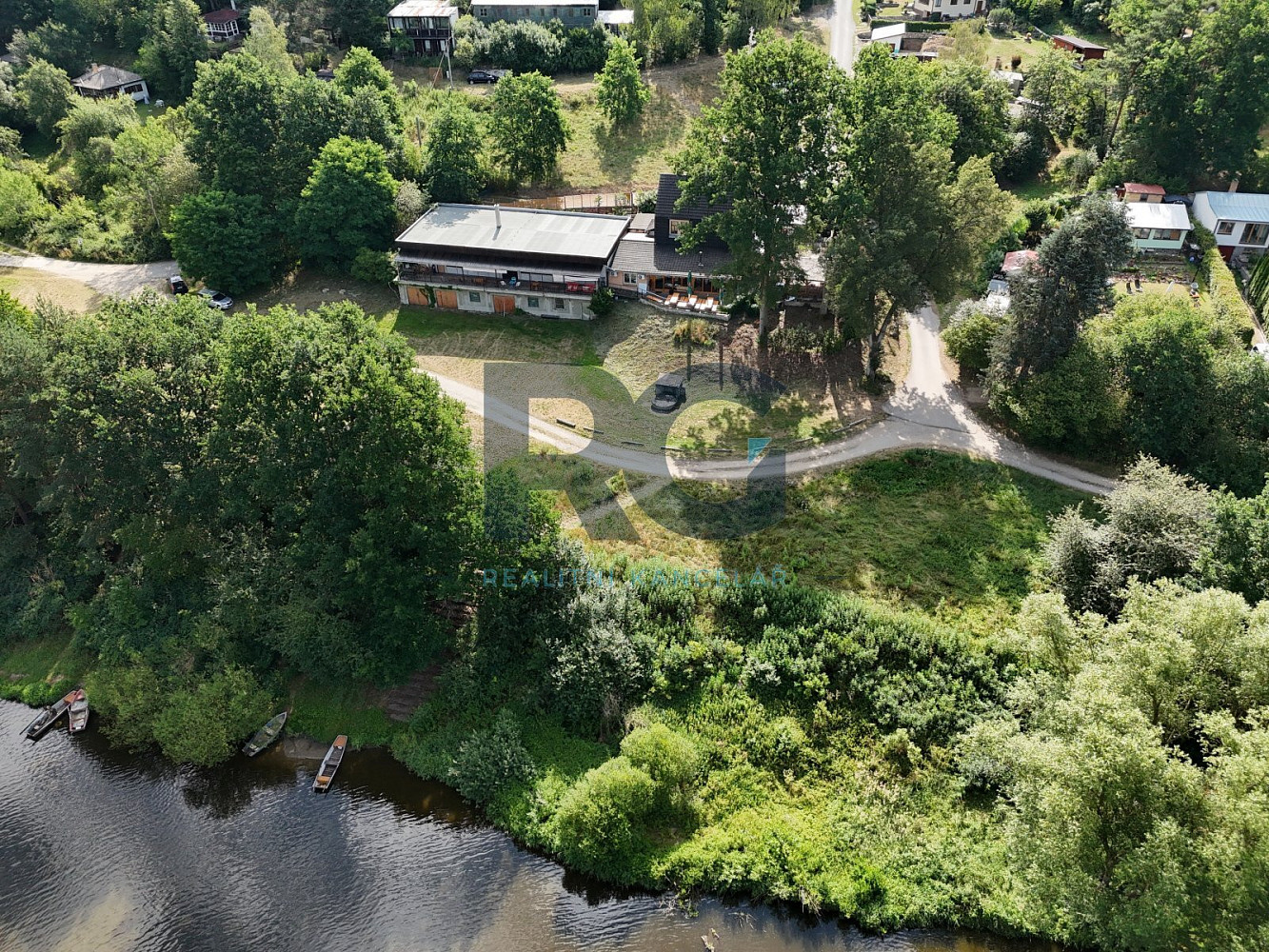 Prodej obchodních prostor 336 m²