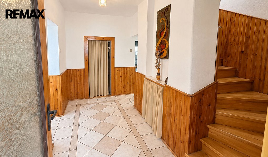 Prodej domu 170 m² s pozemkem 1 659 m², Halže – náhled fotky 15