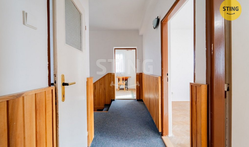 Prodej domu 186 m² s pozemkem 669 m², Opava – náhled fotky 11