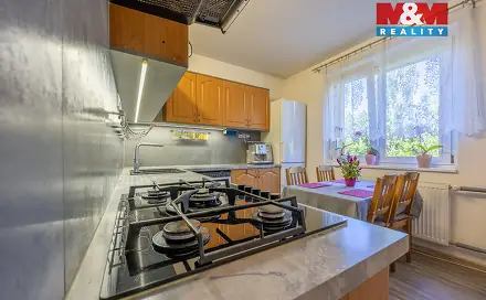 Prodej bytu 3+1 69 m², Topolová, Klášterec nad Ohří, okres Chomutov