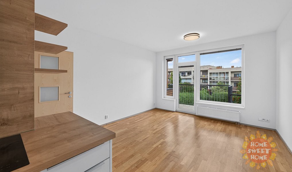 Pronájem bytu 2+kk 50 m², Praha – fotka 1 z 22