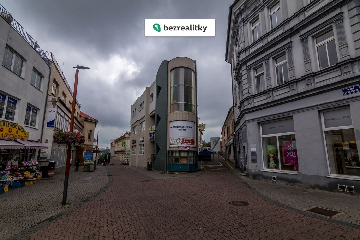Prodej domu 439 m² s pozemkem 226 m² – fotografie 2
