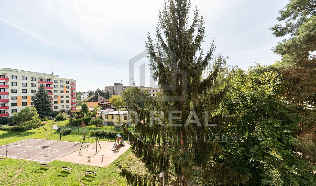 Pronájem bytu 2+1 64 m², Hradec Králové – náhled fotky 16