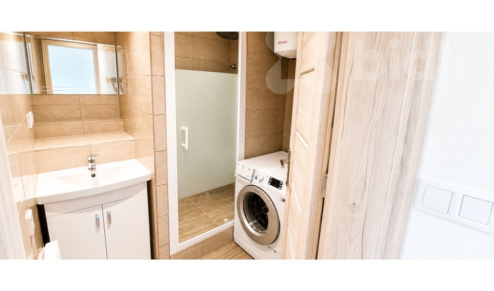 Prodej bytu 1+kk 26 m², Zlín – náhled fotky 2
