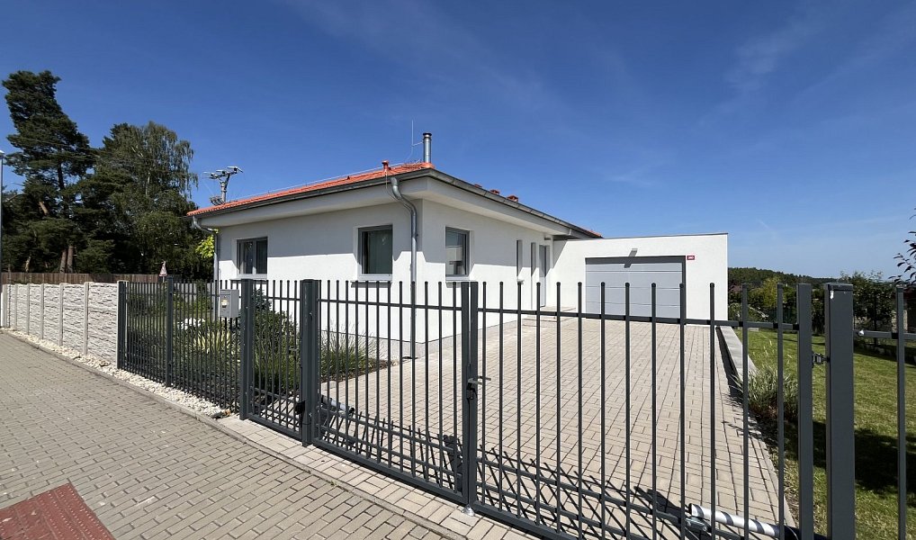 Prodej domu 101 m² s pozemkem 848 m², Kozojedy – náhled fotky 3