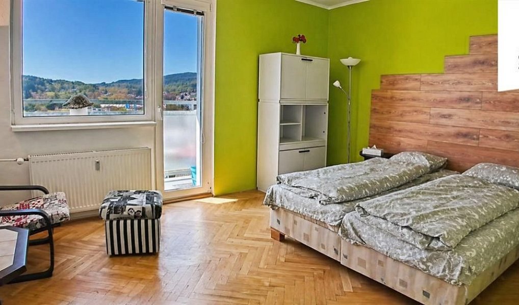 Prodej bytu 2+1 57 m², Nejdek – náhled fotky 2