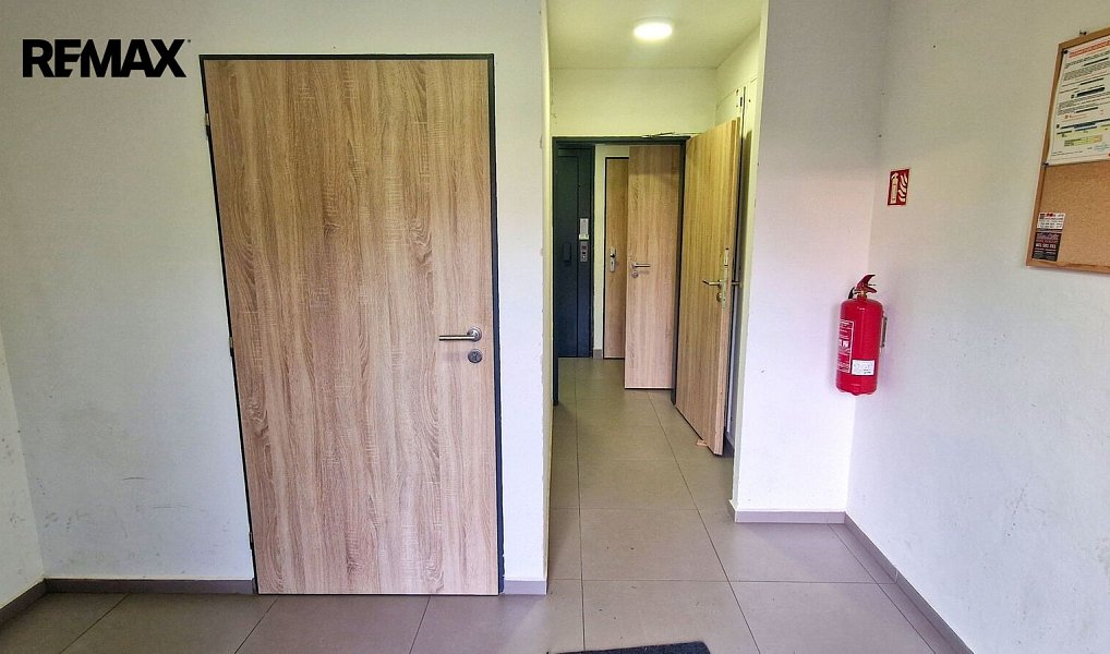 Pronájem obchodních prostor 16 m², Brno – náhled fotky 11