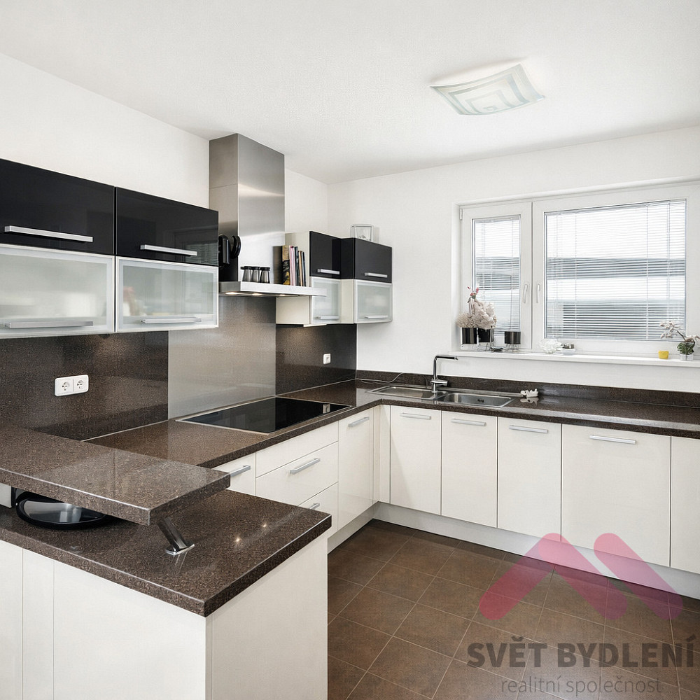 Prodej domu 187 m² s pozemkem 287 m² – fotografie 2