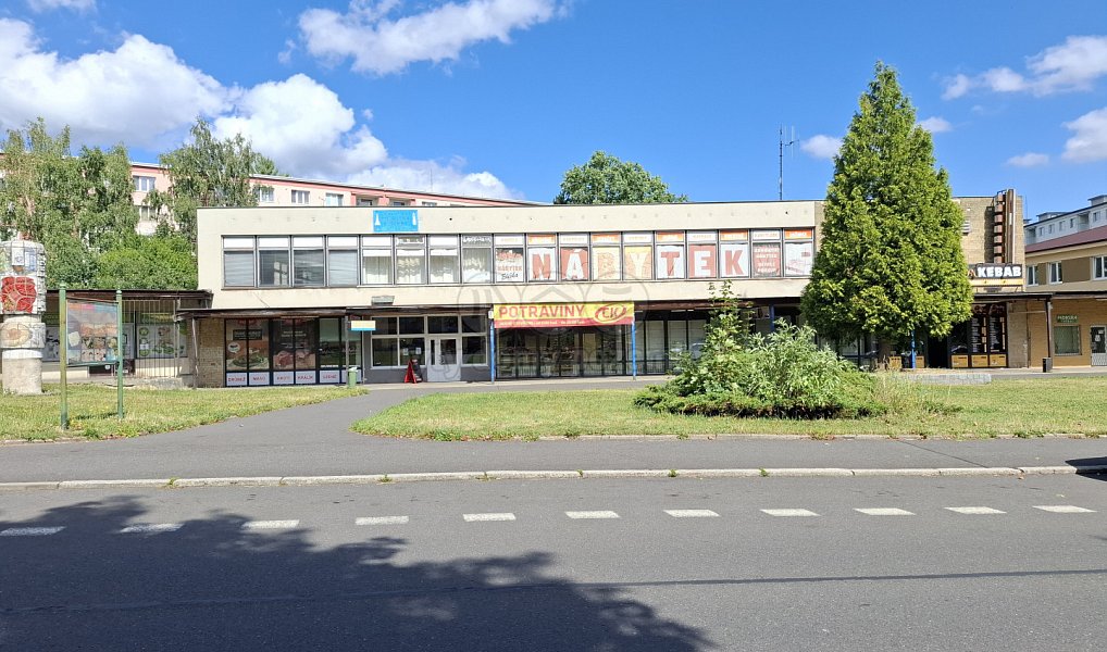 Pronájem obchodních prostor 828 m², Klášterec nad Ohří – náhled fotky 12