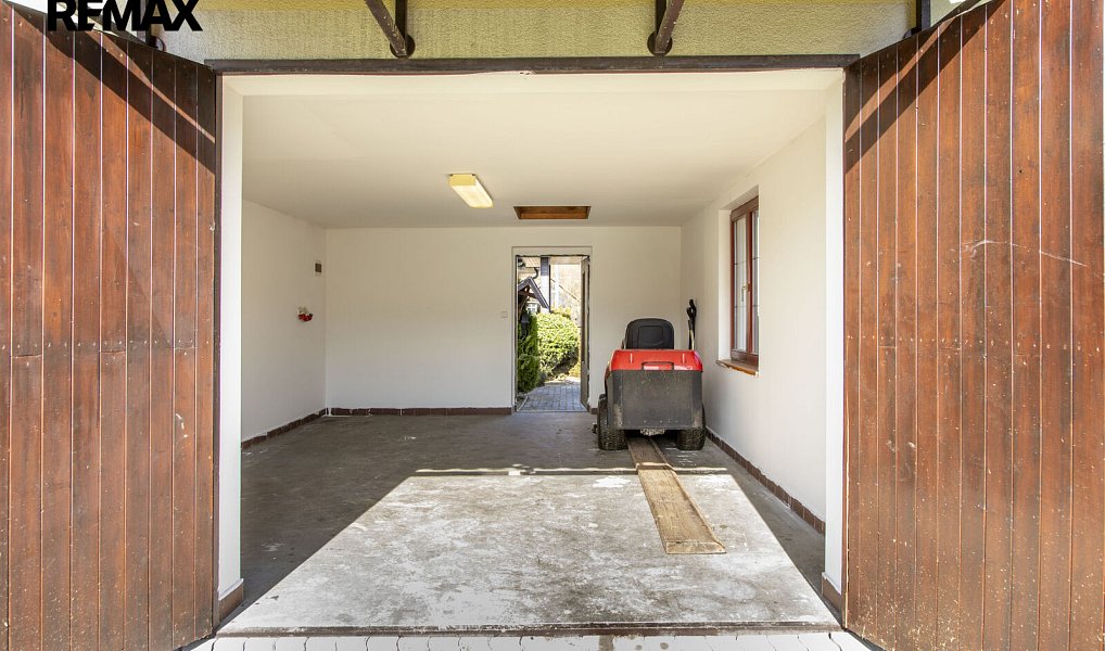Prodej domu 302 m² s pozemkem 1 176 m², Ratiboř – náhled fotky 50