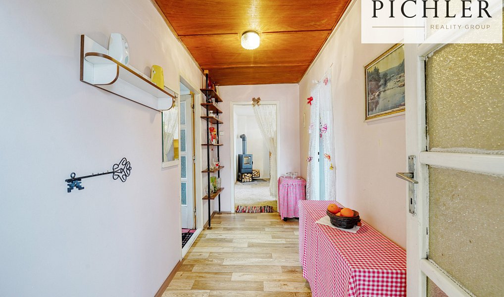 Prodej domu 171 m² s pozemkem 226 m², Úžice – náhled fotky 11