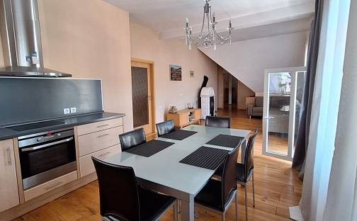 Prodej bytu 2+kk 80 m², Ruská, Mariánské Lázně, okres Cheb