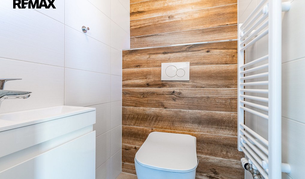 Prodej domu 163 m² s pozemkem 1 205 m², Šestajovice – náhled fotky 15