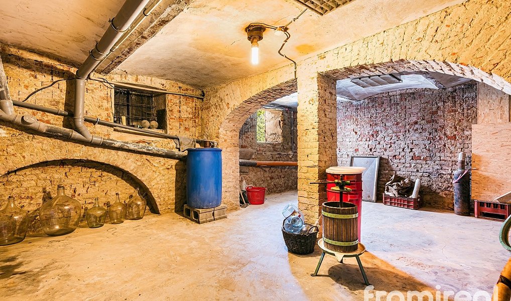 Prodej restaurace 340 m², Šatov – náhled fotky 5
