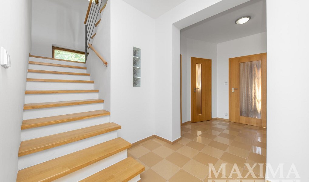 Prodej domu 178 m² s pozemkem 740 m², Velký Týnec – náhled fotky 9