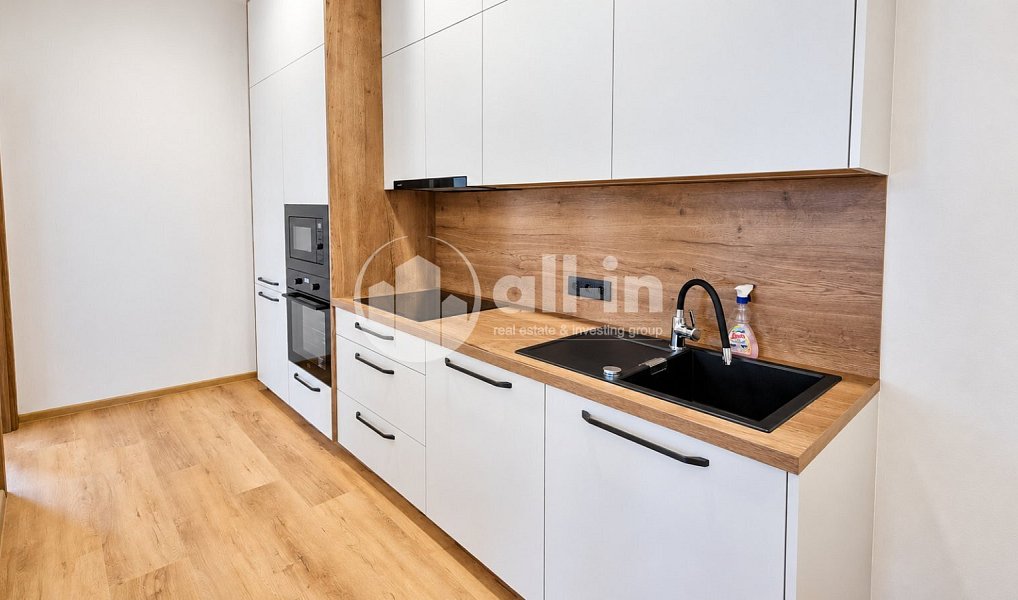 Pronájem kanceláře 27 m², Vyškov – náhled fotky 3