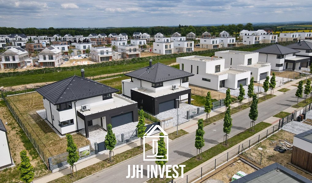 Prodej domu 212 m² s pozemkem 821 m², Vysoký Újezd – náhled fotky 25