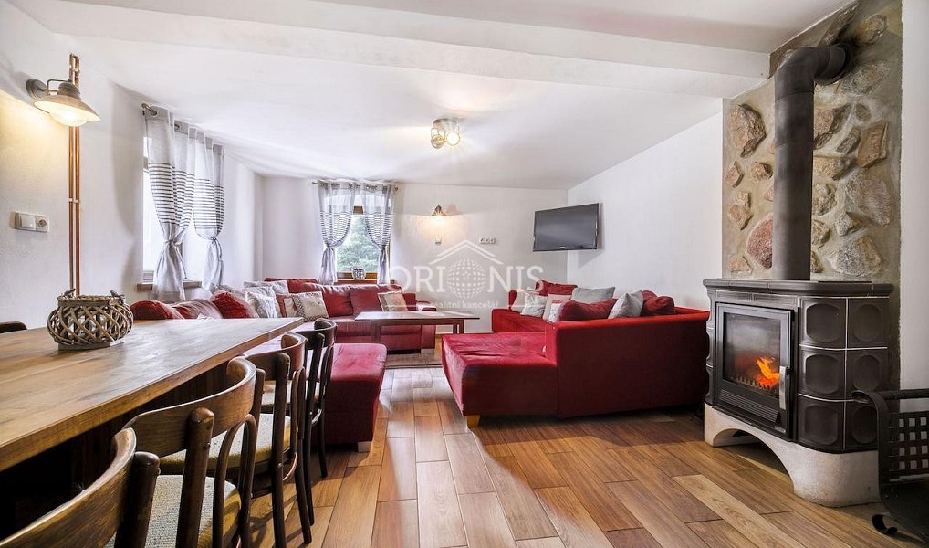 Prodej ubytovacího objektu 380 m², Loučná pod Klínovcem – náhled fotky 8