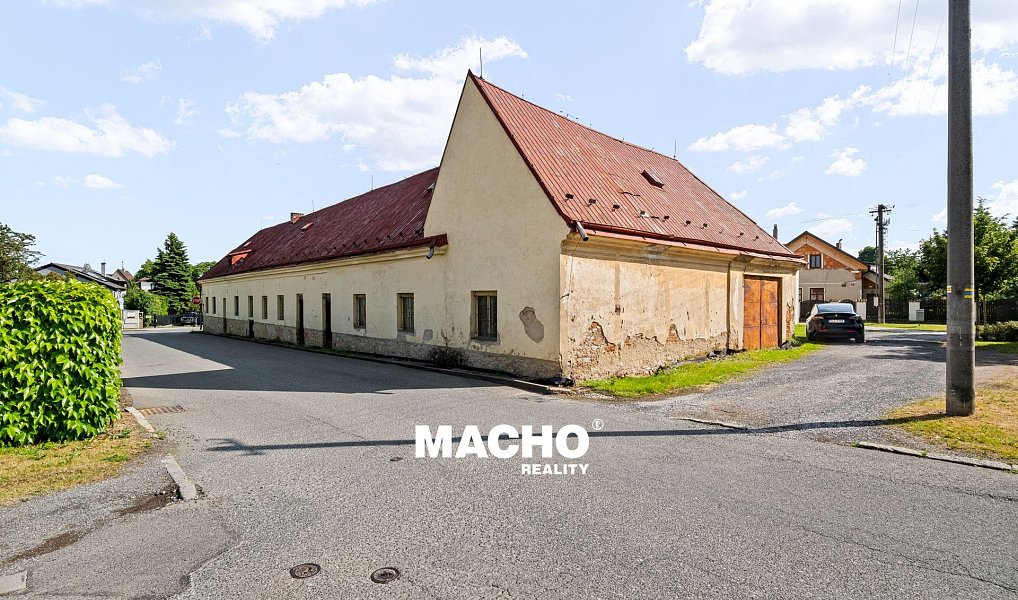 Prodej domu 286 m² s pozemkem 447 m², Řitka – náhled fotky 23