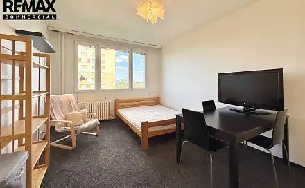 Pronájem bytu 1+kk 28 m²