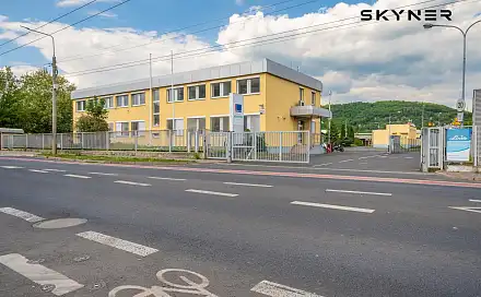 Pronájem obchodních prostor 400 m², Hrbovická, Ústí nad Labem - Předlice