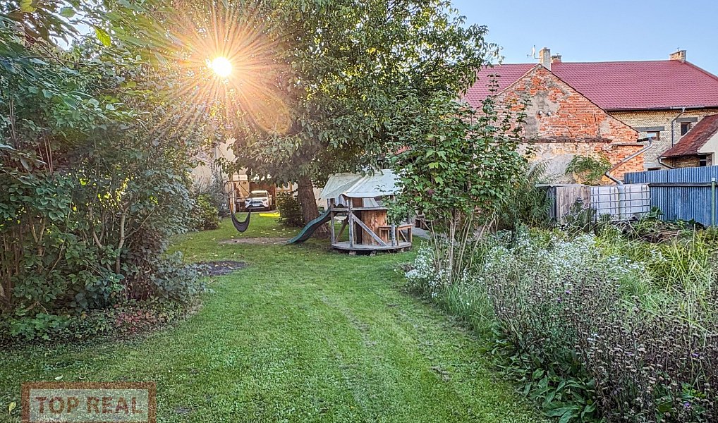 Prodej domu 295 m² s pozemkem 1 530 m², Zlobice – náhled fotky 33