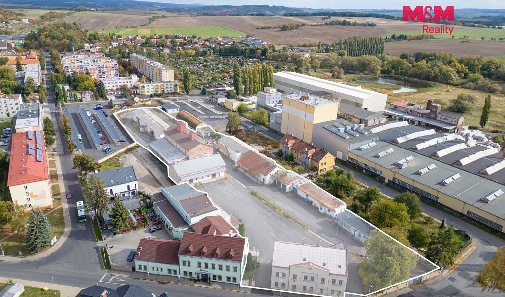Prodej komerčního pozemku 10 982 m², Podbořany – náhled fotky 2