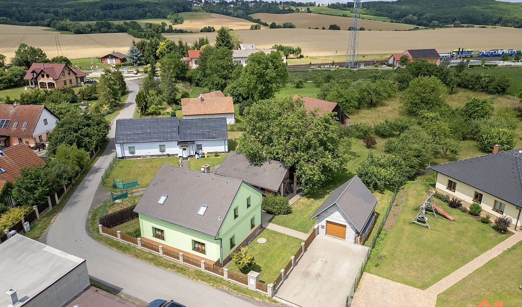 Prodej domu 153 m² s pozemkem 857 m², Dětenice – náhled fotky 24