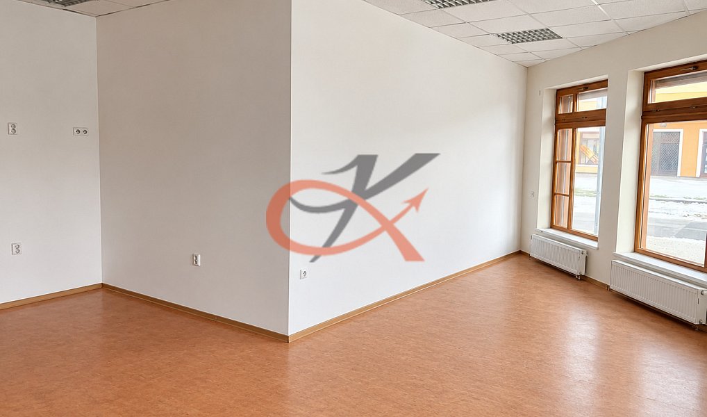 Pronájem obchodních prostor 55 m², Rožnov pod Radhoštěm – náhled fotky 2