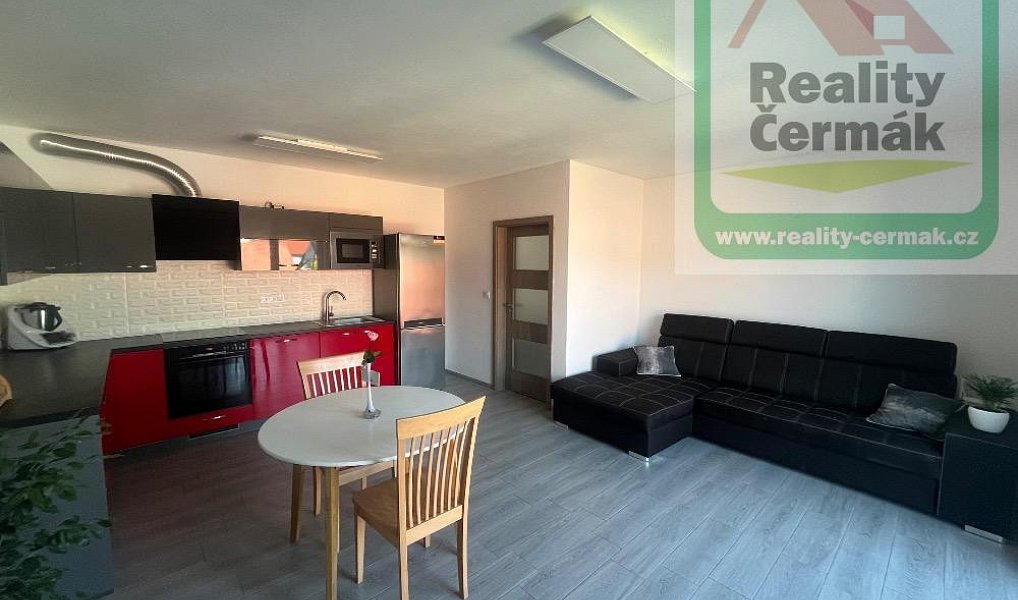 Prodej bytu 3+kk 88 m², Holýšov – náhled fotky 9