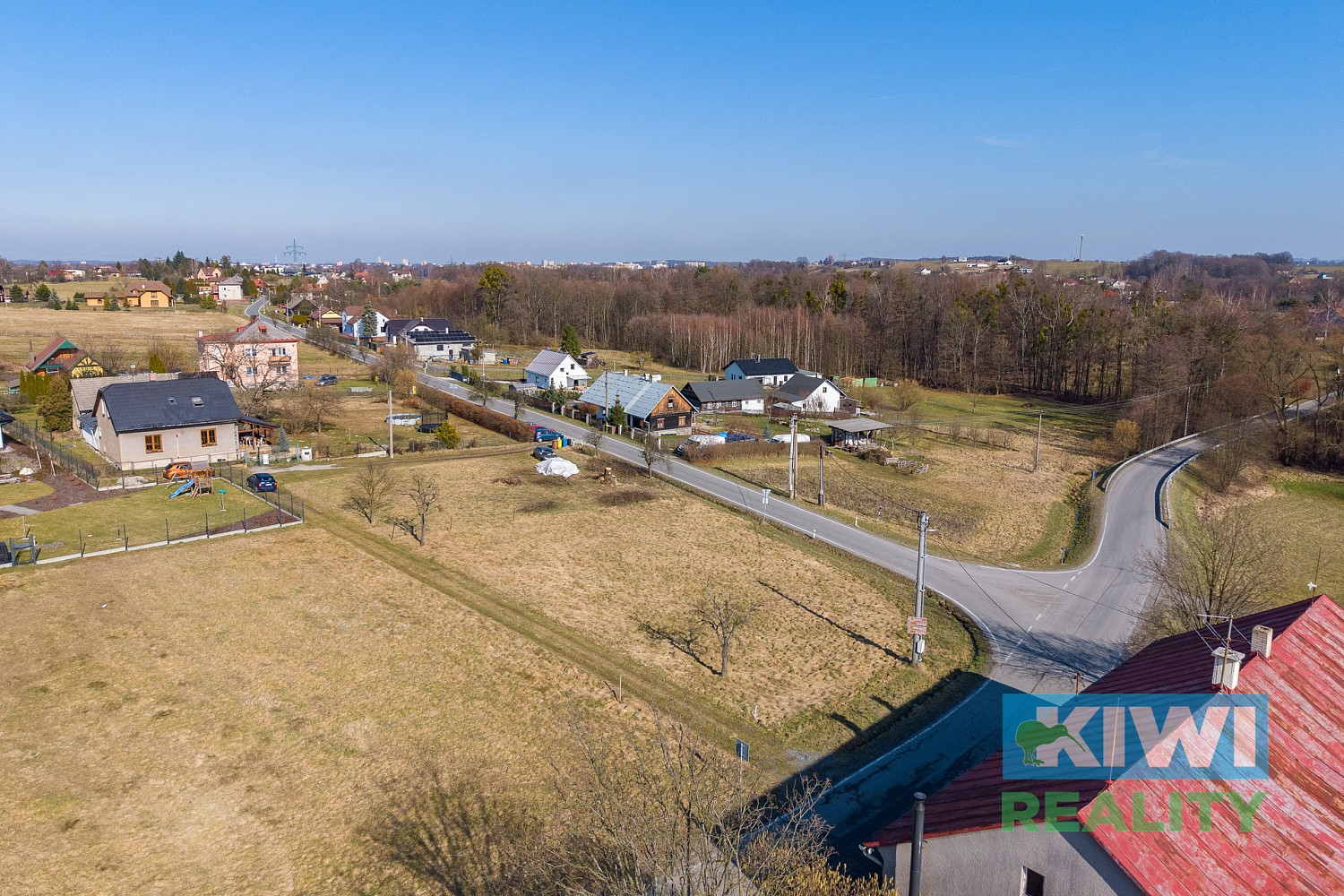 Prodej stavebního pozemku 871 m² – fotografie 5