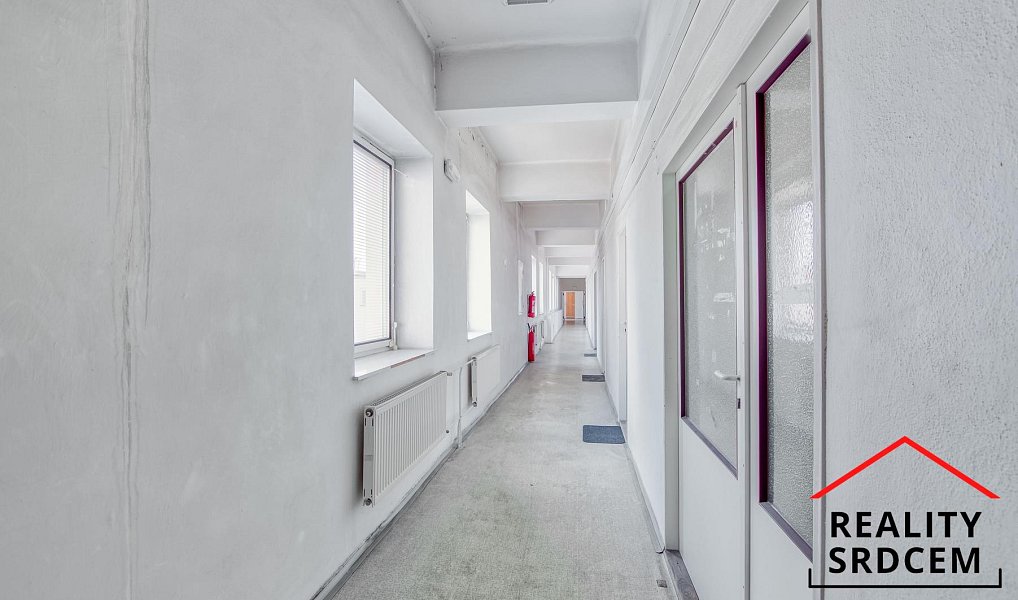 Pronájem kanceláře 30 m², Opava – náhled fotky 3