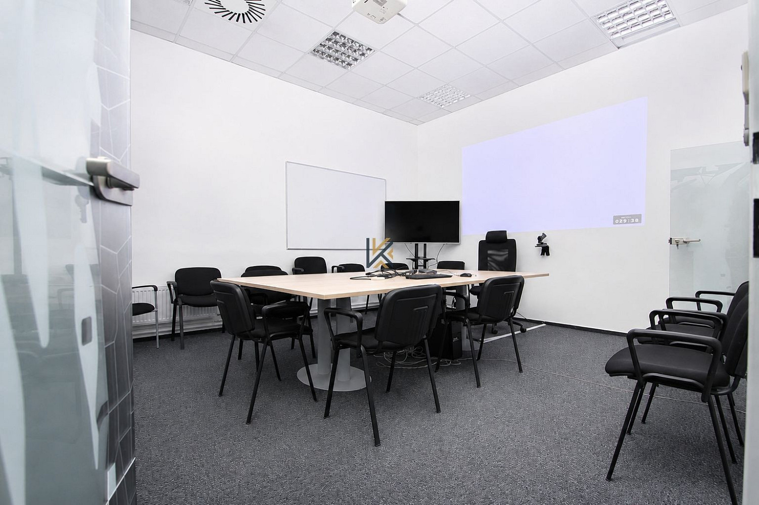 Pronájem kanceláře 714 m² — photo 5
