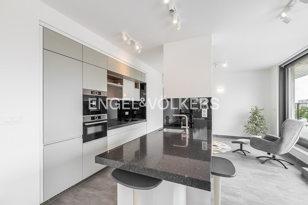 Pronájem bytu 2+kk 70 m² — photo 4