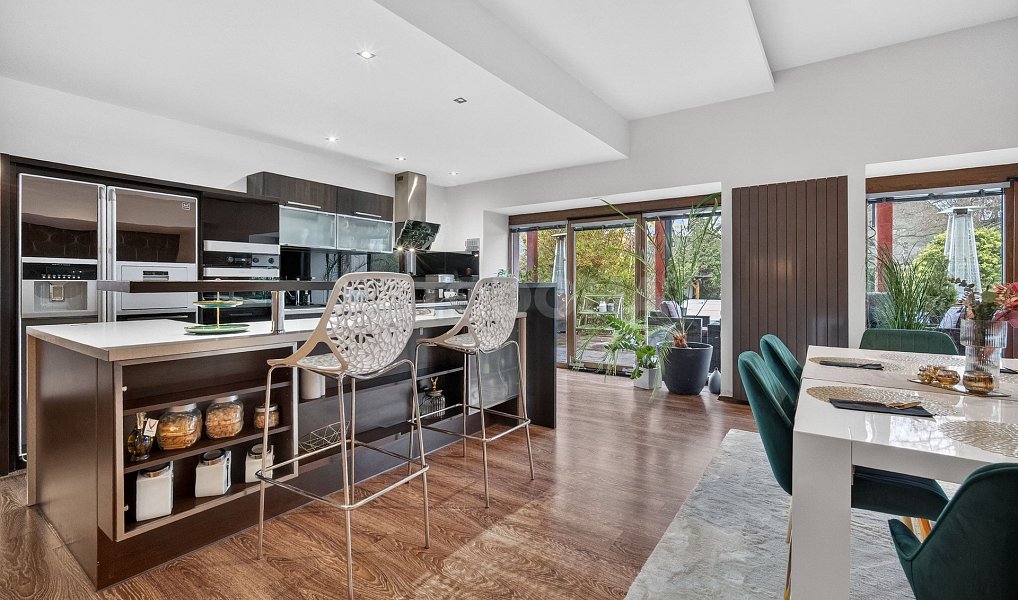 Prodej domu 280 m² s pozemkem 2 085 m², Chotíkov – náhled fotky 2