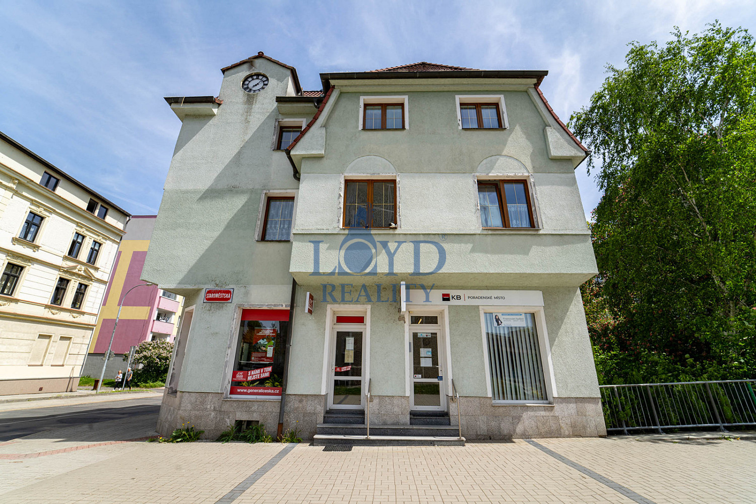 Prodej nájemního domu, činžáku 250 m²