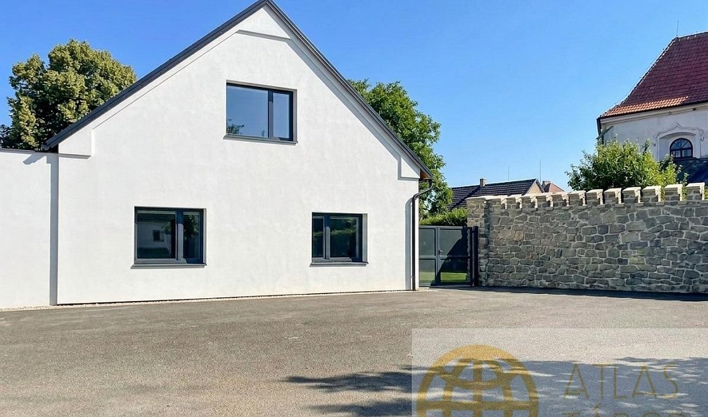 Prodej domu 220 m² s pozemkem 497 m², Chraštice – náhled fotky 3
