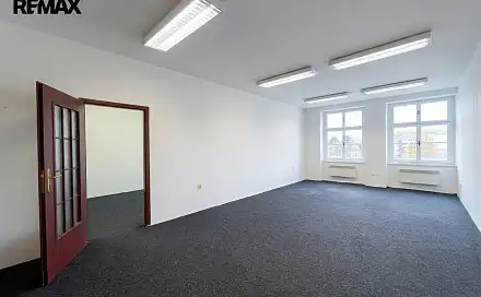 Pronájem kanceláře 97 m², náměstí Svobody, Frýdek-Místek - Místek