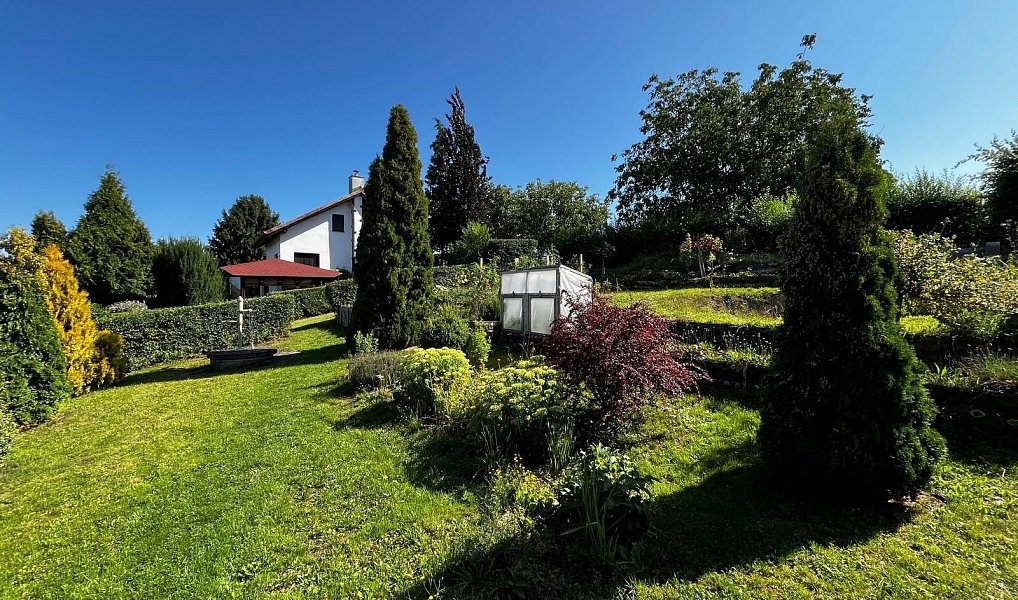 Prodej stavebního pozemku 795 m², Horní Lukavice – náhled fotky 11