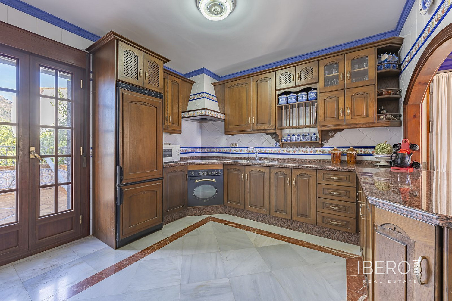 Casa 5+kk – Málaga, Vistafranca, Carretera de Cádiz - Vista 4