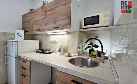 Pronájem bytu 1+kk 28 m², Stavbařů, Liberec - Liberec V-Kristiánov