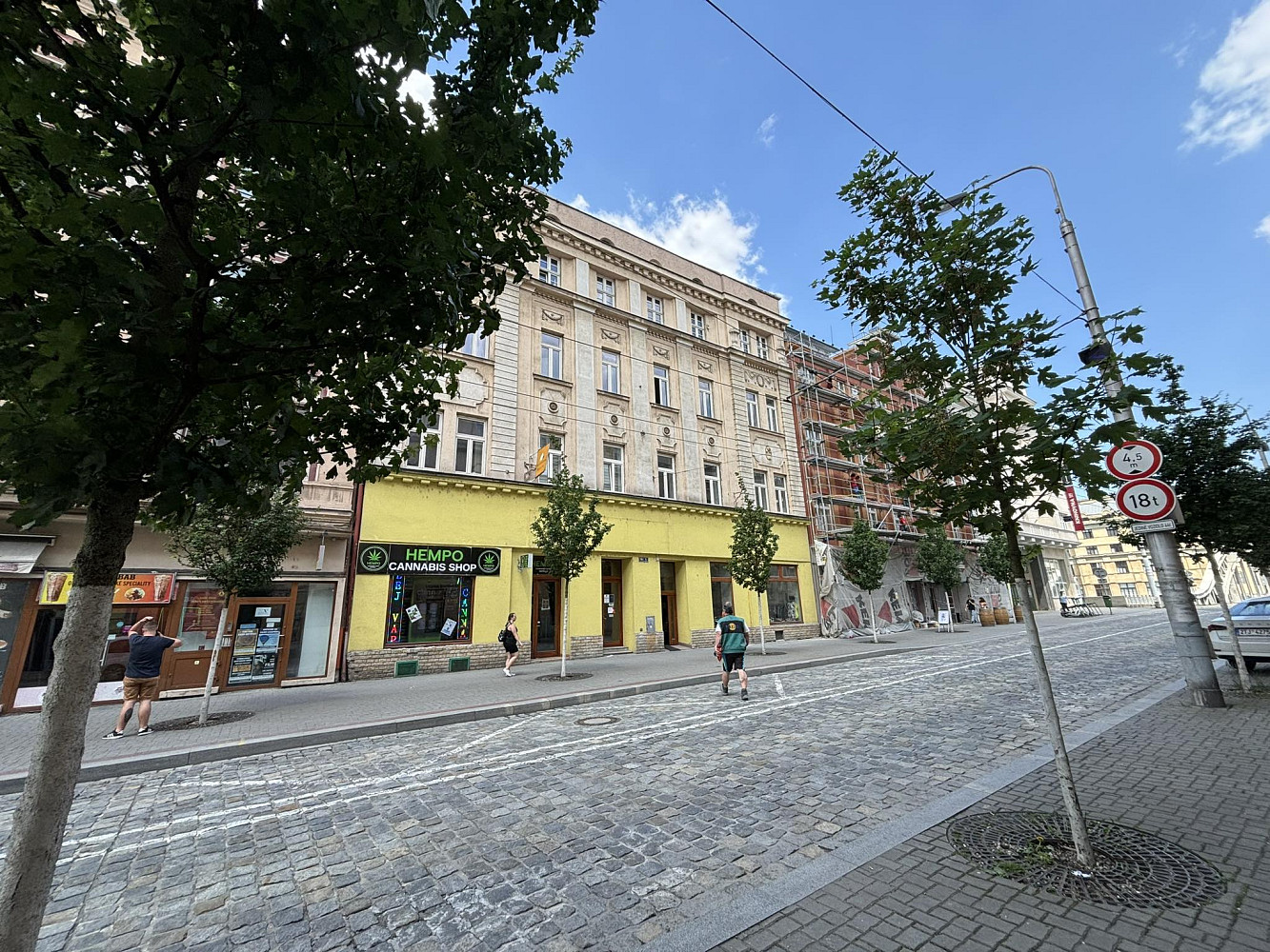 Pronájem kanceláře 27 m² – fotografie 2