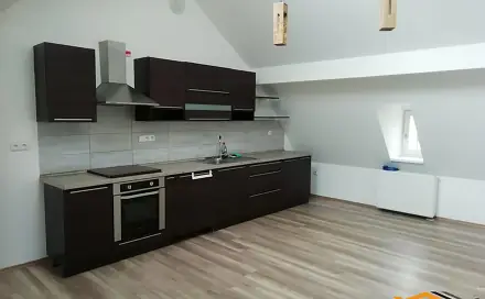Pronájem bytu 4+kk 100 m²