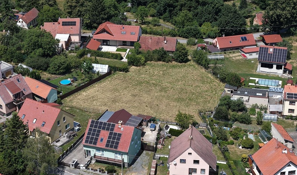 Prodej stavebního pozemku 2 464 m², Habrůvka – náhled fotky 2